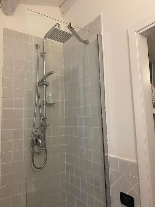 Casa Vacanza Al Duomo: تْشيفالو المظهر الخارجي الصورة